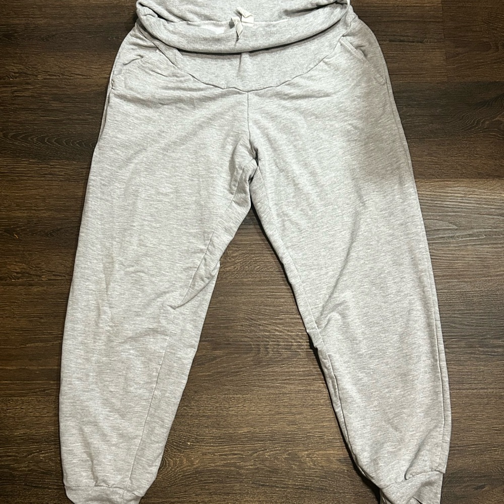 Gray Women’s Jogger Pants